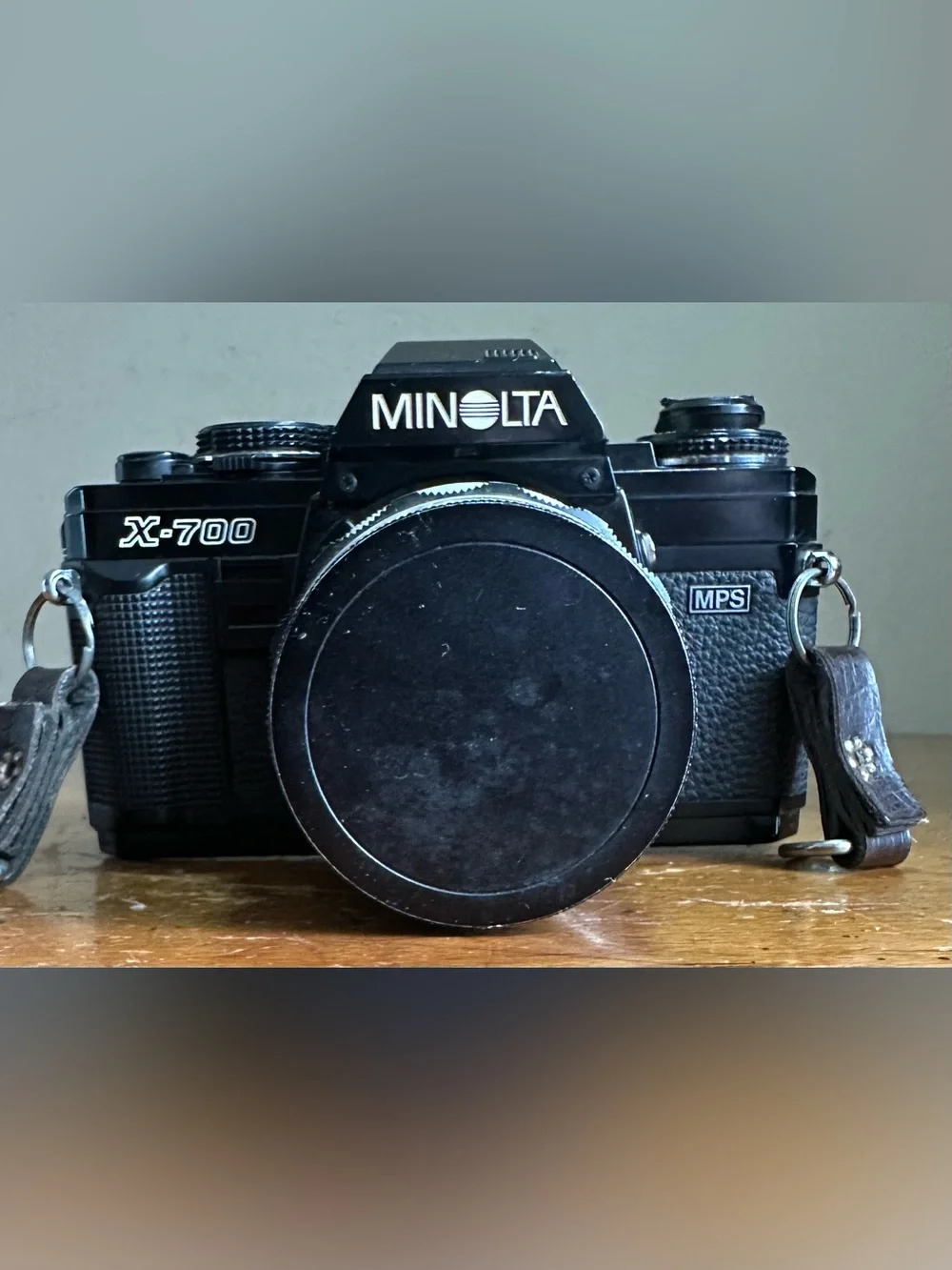 Minolta X-700 MPS 35mm SLR Film Camera w/1:2.8 f=35mm MC W. ROKKOR-HG Lens Japan